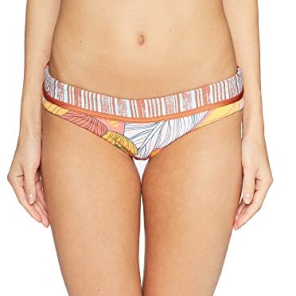 ISO Maaji Bottoms Sonny and Cher